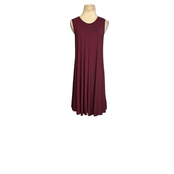 Silence + Noise burgundy sleeveless mini dress size Medium - Picture 11 of 11